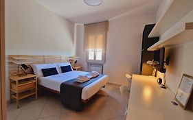 Guest House Dea Opi